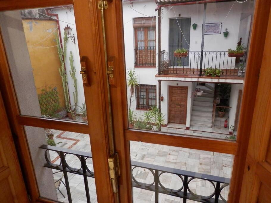 El Patio De Wallada Кордоба Екстериор снимка